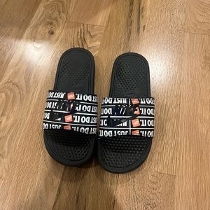 Nike slides